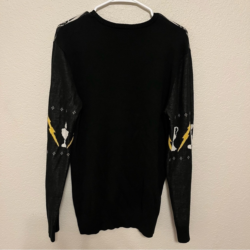 Box Lunch Harry Potter Wizarding World Quidditch Hedwig Golden Snitch Sweater - Picture 11 of 15